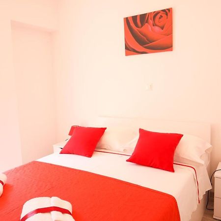 Apartments Silva Split Bagian luar foto
